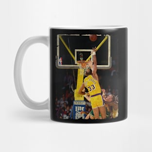 ABDUL-JABBAR #33 Mug